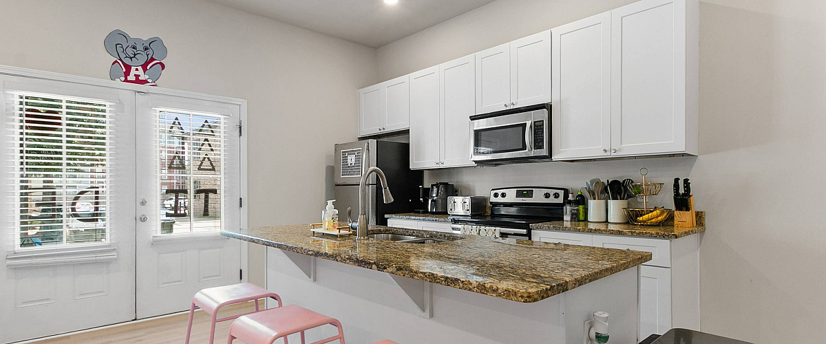 Old Row on Hackberry - Modern Kitchen
