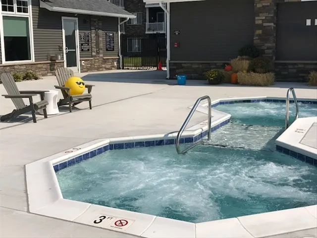 Image of Year Round Dual Hot Tub with Snow Melt Walkway for Ridge45 Apartments