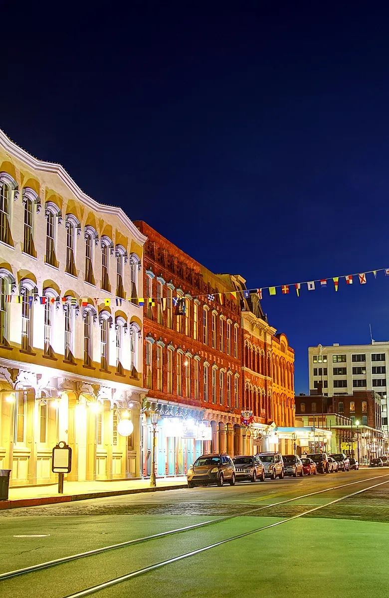 Lakeside at Campeche Galveston Stand at nighttime