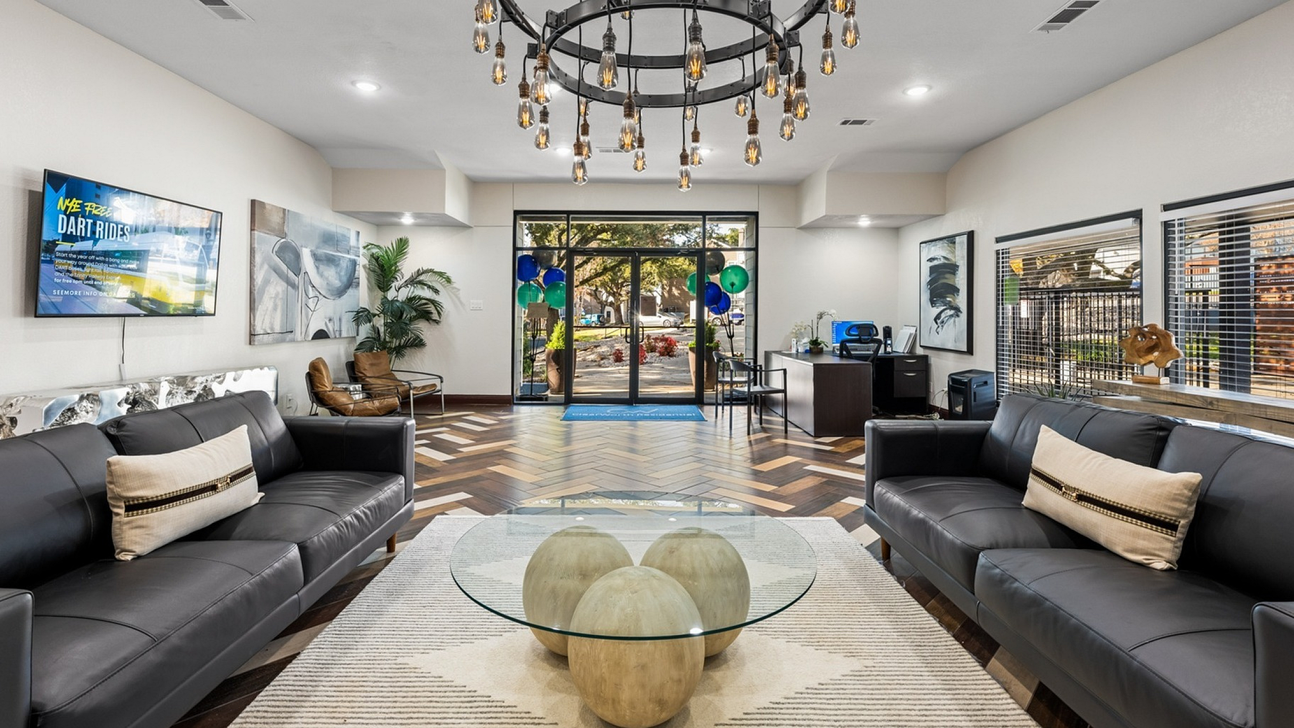 Lavera Clubhouse and leasing office