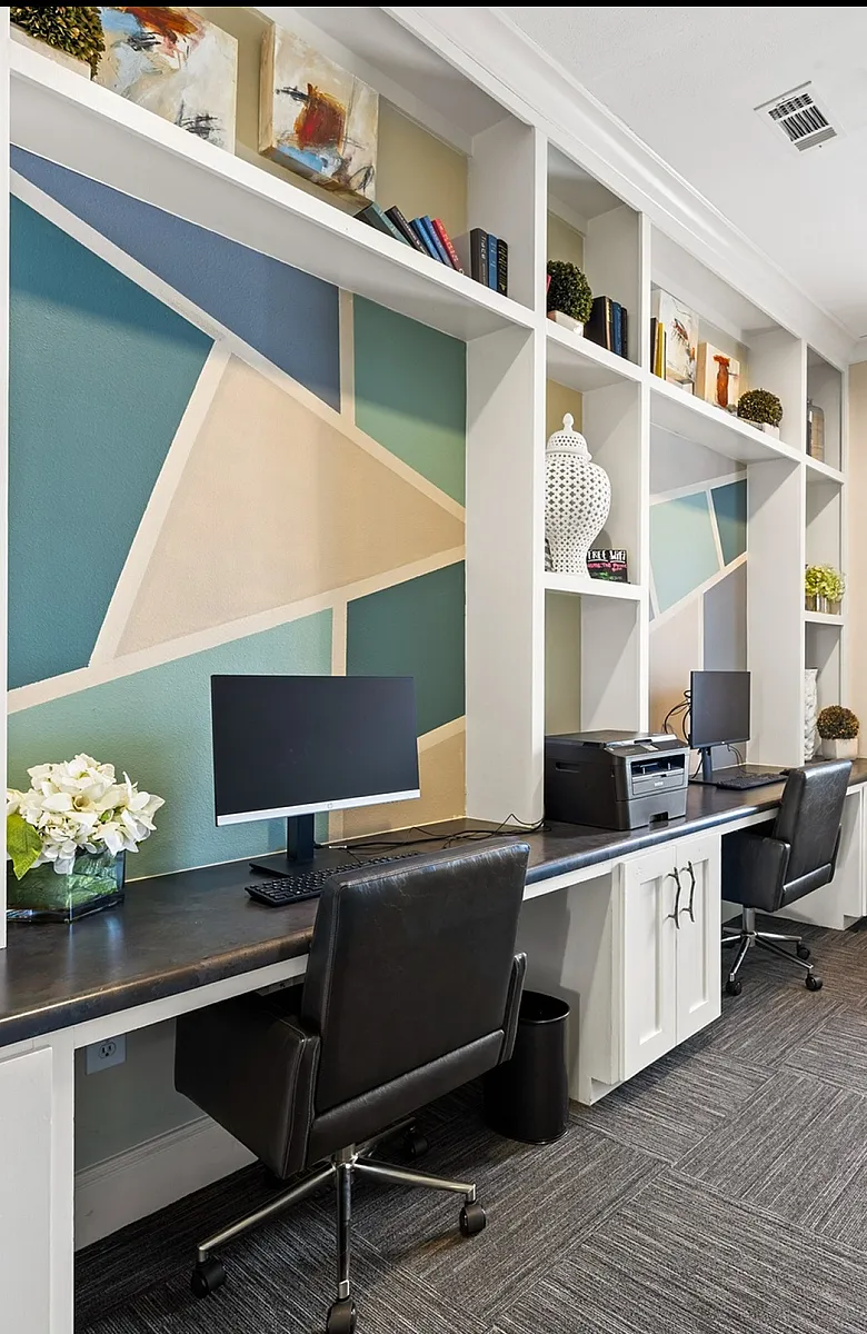 The Pointe at Victoria - Wi-Fi Lounge and Business Center