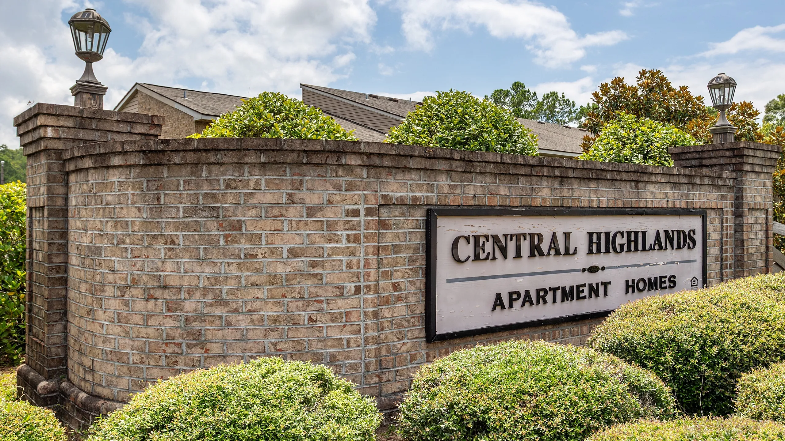 Central Highlands - Entrance Sign