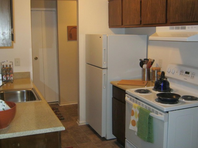 Image of Refrigerator for Hidden Trail Apartments