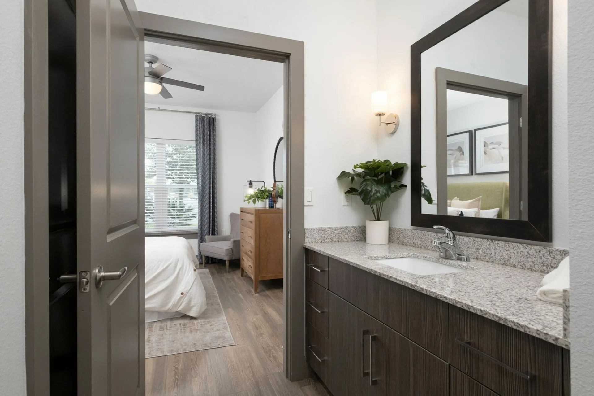 En suite bathroom