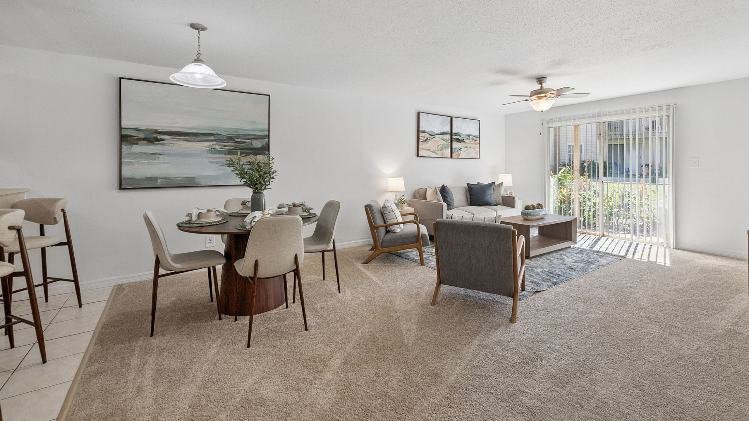 Bivens Cove - Cozy Living Area