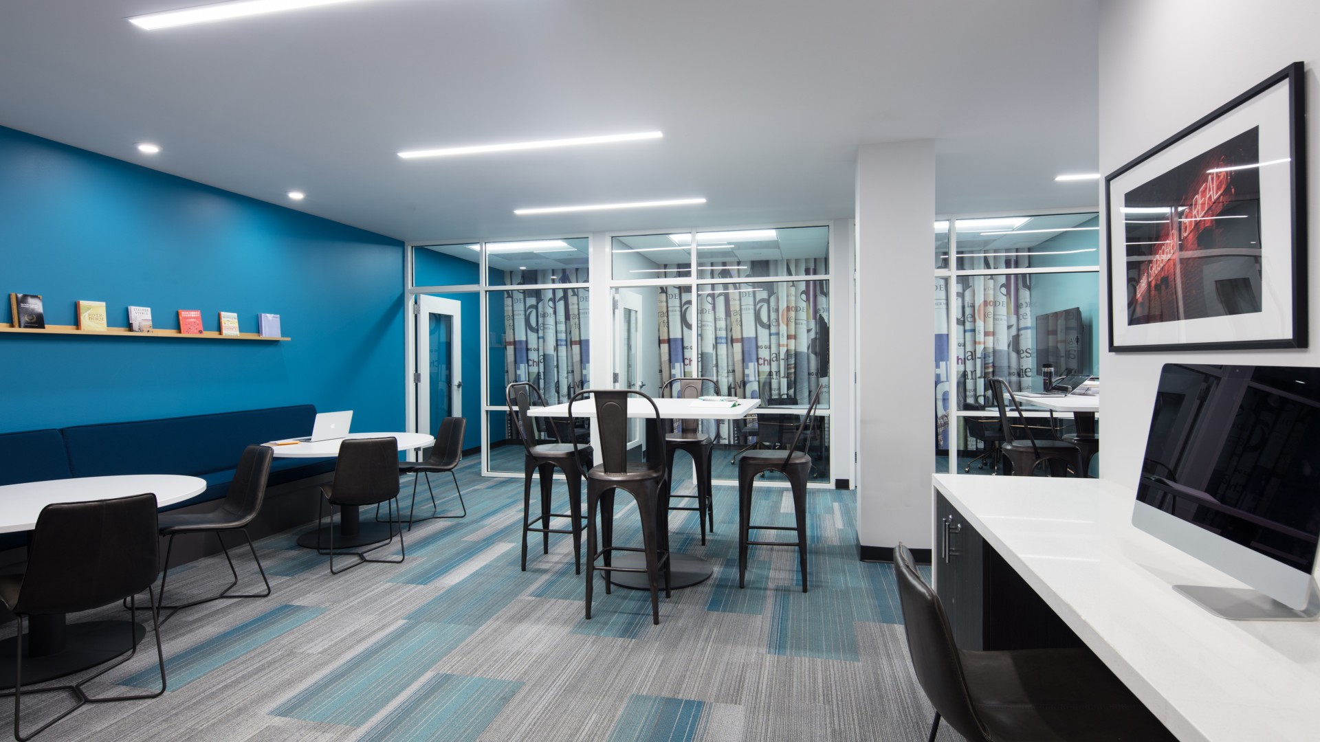 Resident Business Center | Off Campus Housing Columbia | Rise on 9th