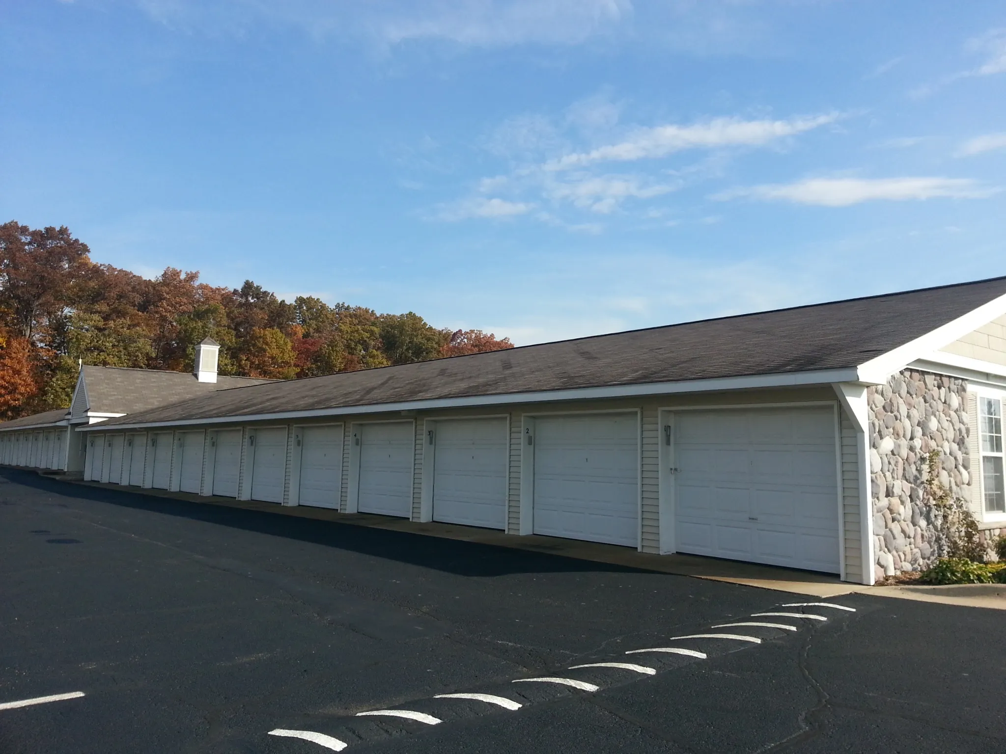 Private Garage Rentals with Remote (additional monthly fee applies)