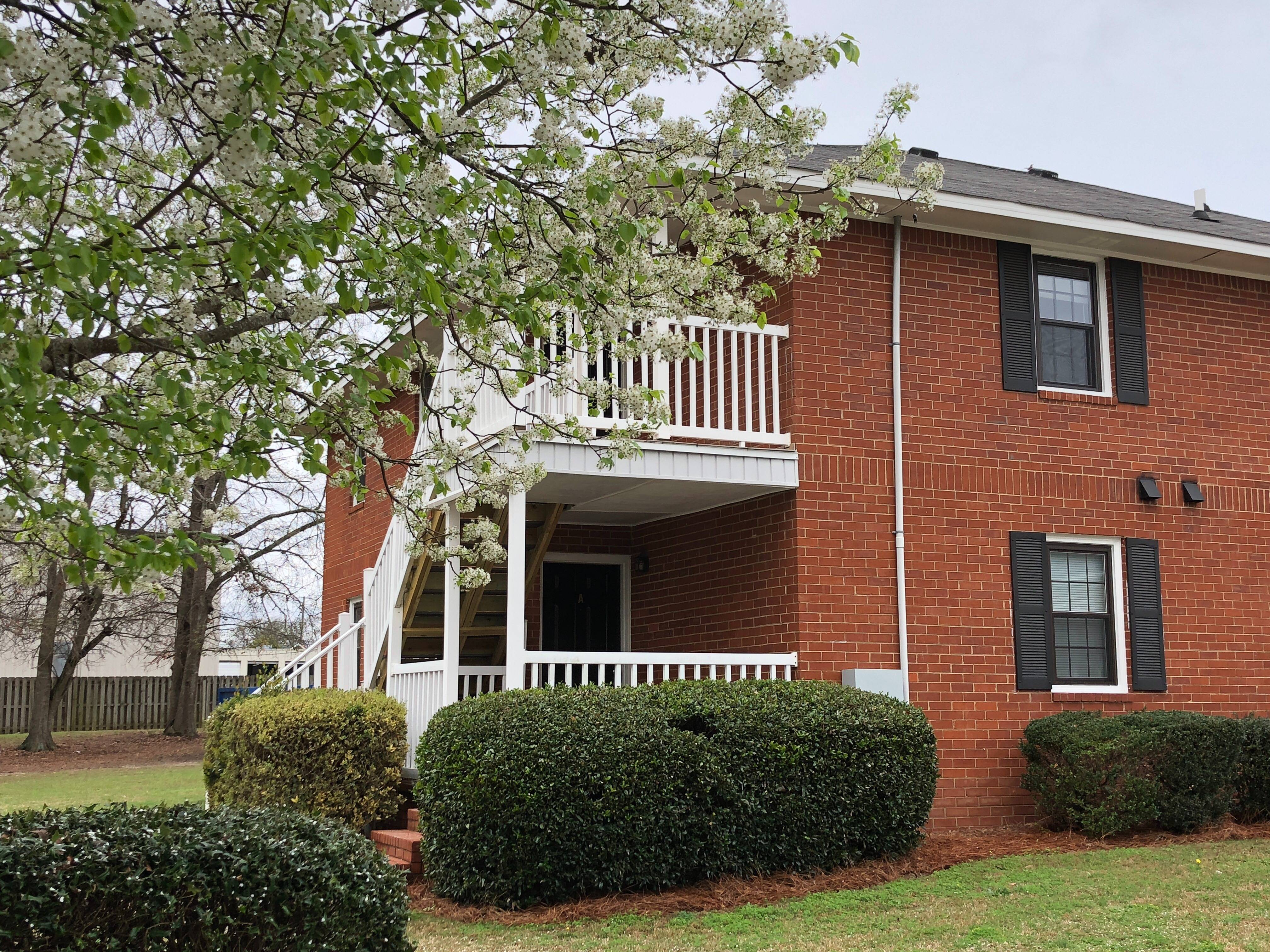 Contact Petersburg Square Apartments