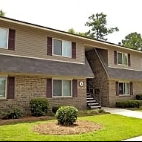 Huckleberry Hill Apartments