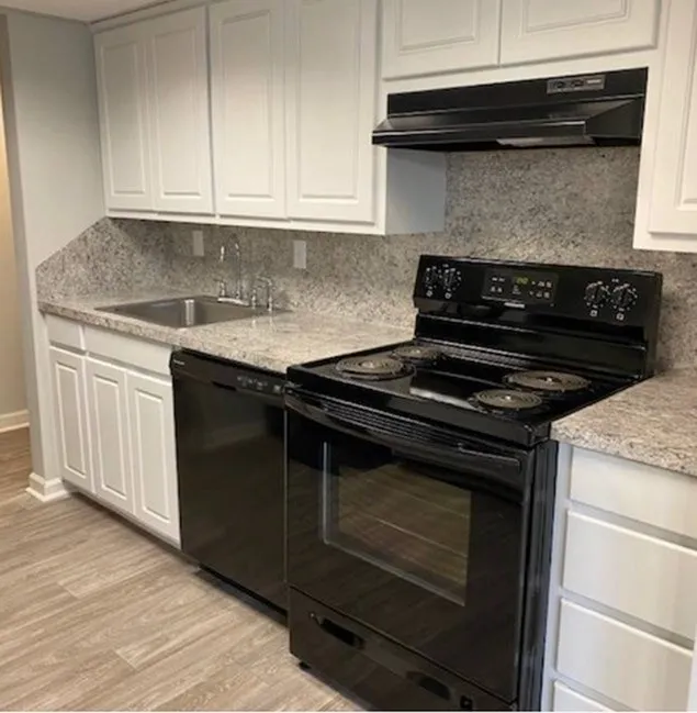 1 3 Bed Apartments Check Availability Pembrook Apartments