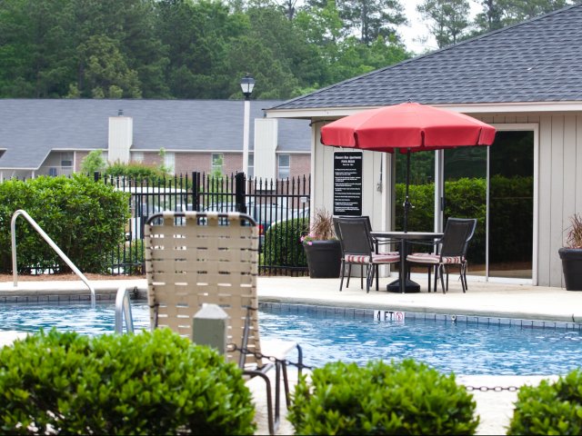 Image of Swimming Pool for Hunters Run Apartments