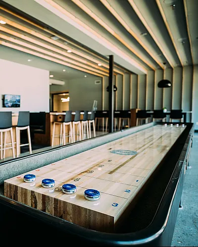 ZAG Shuffleboard