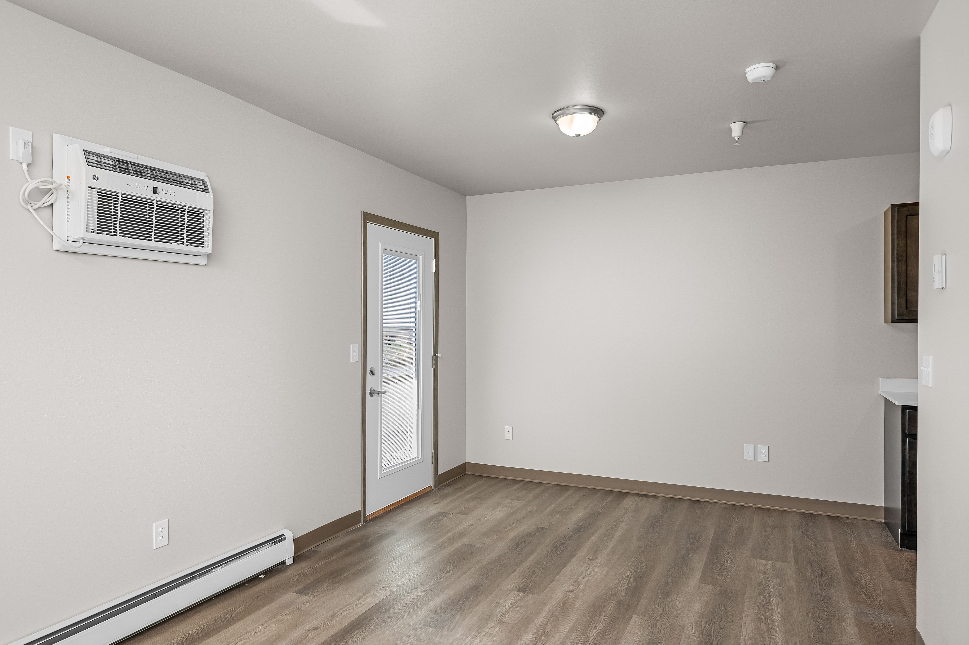 STUDIO-L Floor Plan
