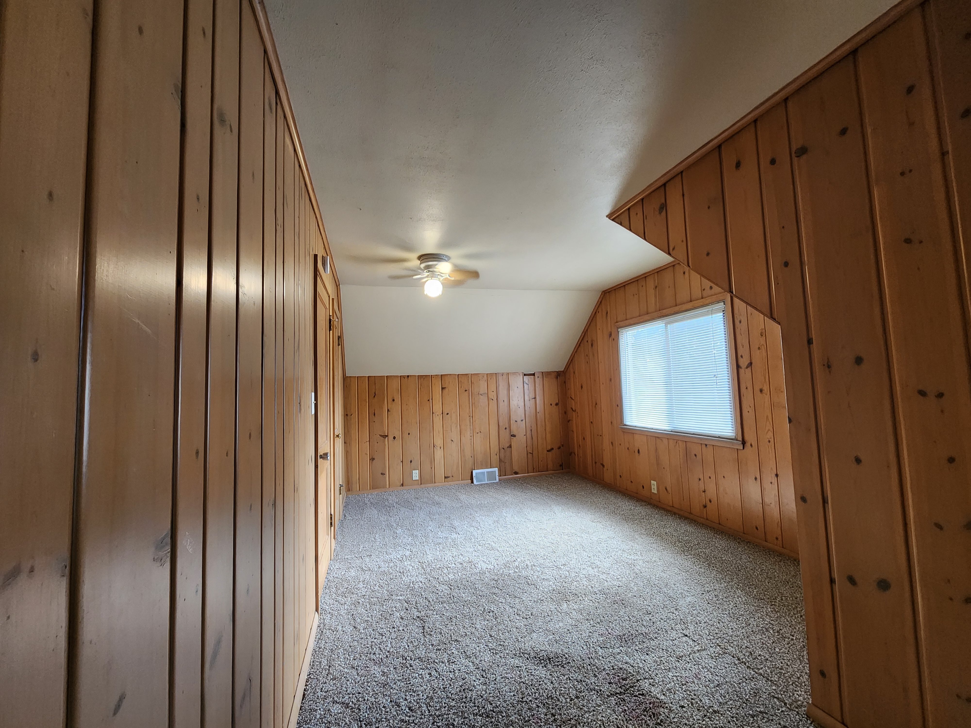 5 bd 2 bt Floor Plan