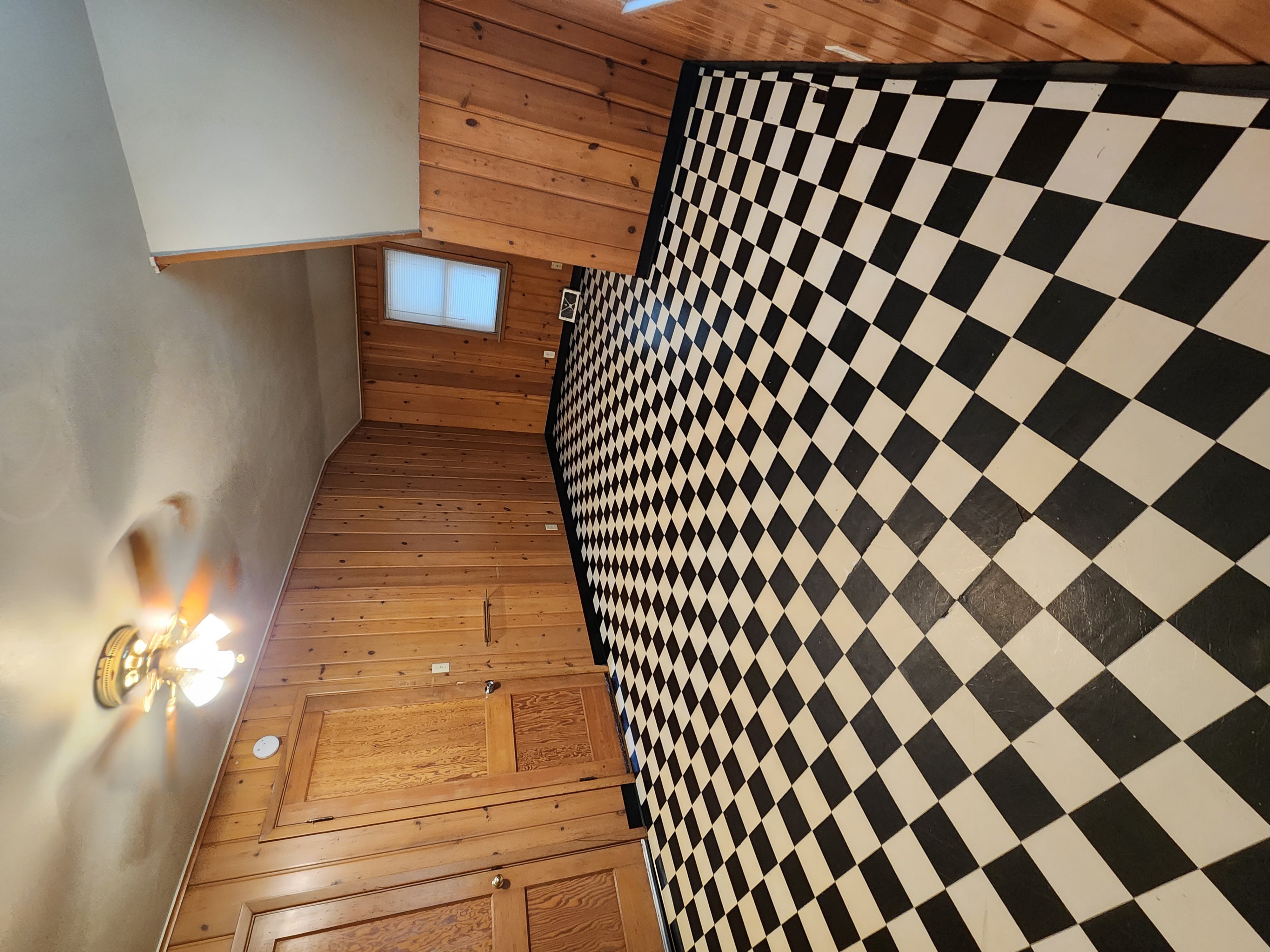 5 bd 2 bt Floor Plan