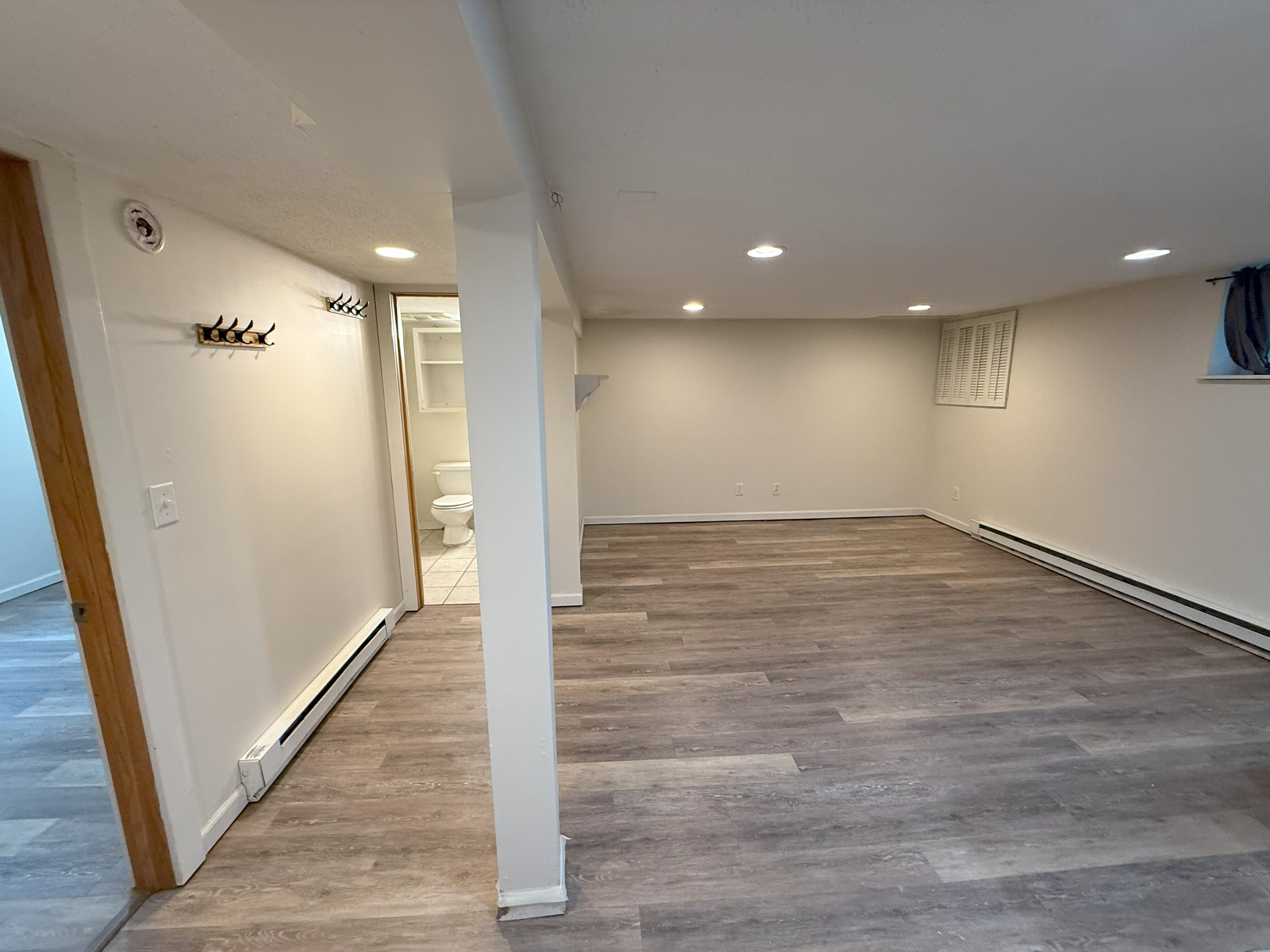 2 bd 1 bt Floor Plan