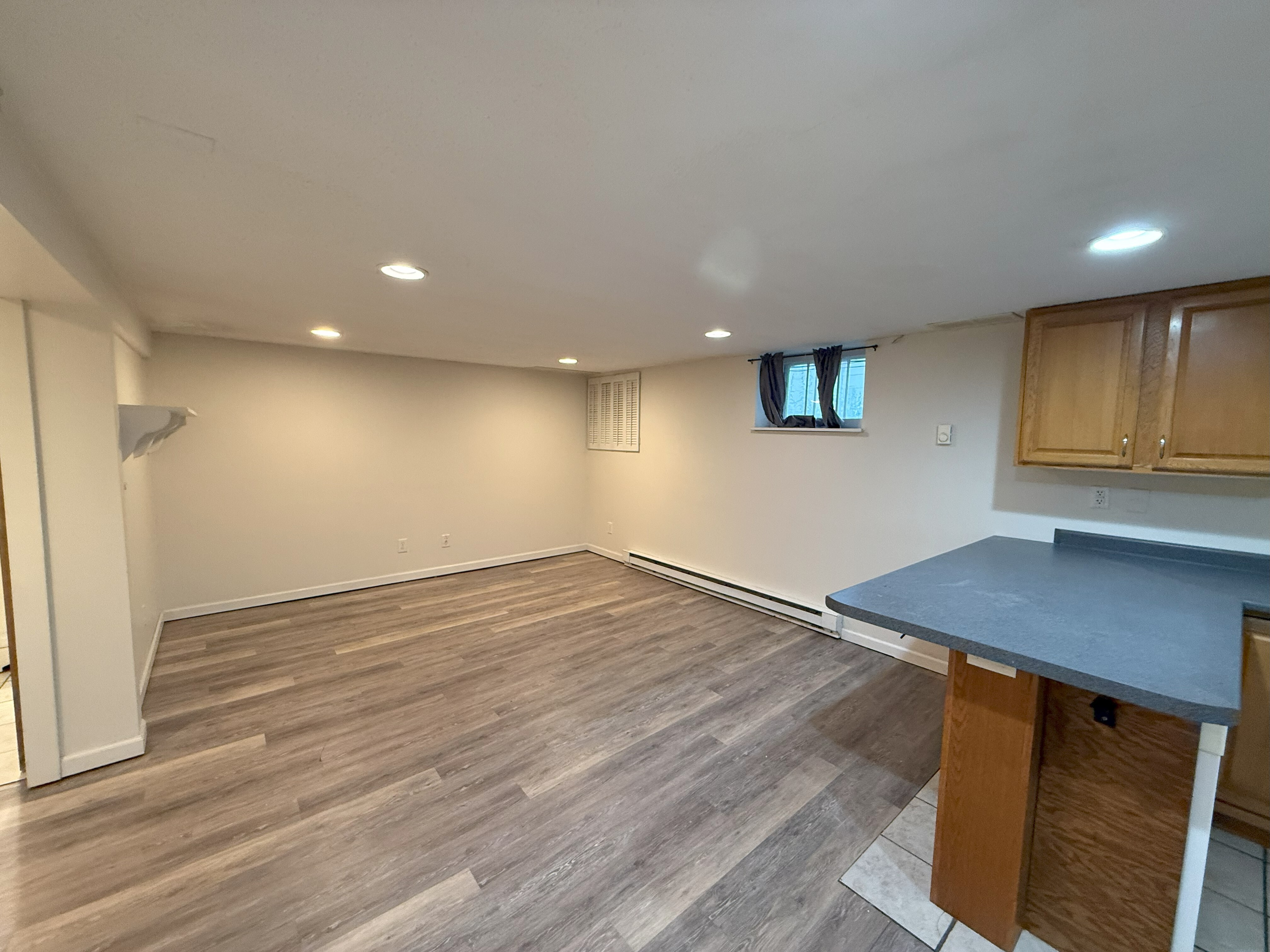 2 bd 1 bt Floor Plan