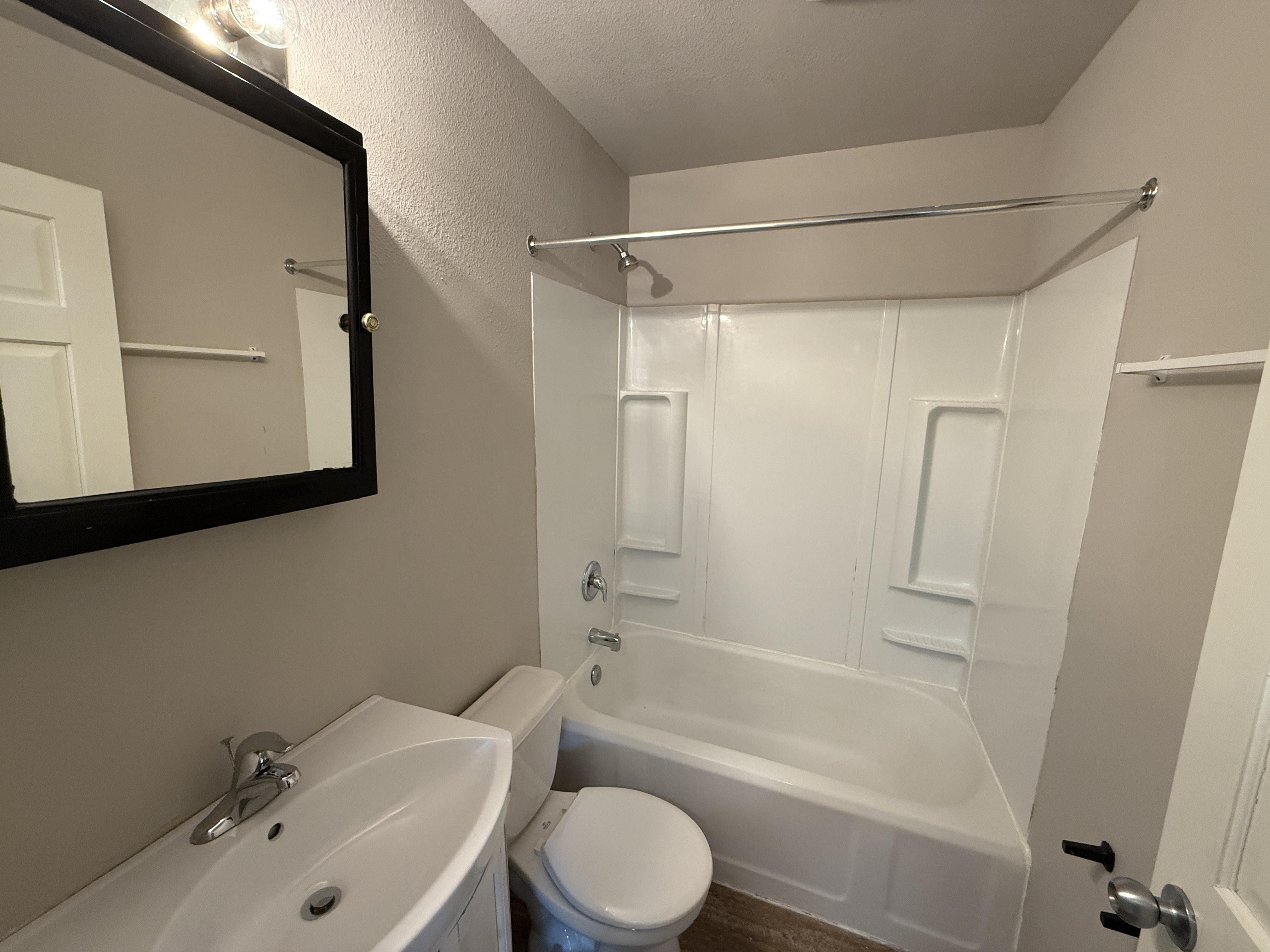 909 University Dr N #2 | 3BED1BATH Floor Plan
