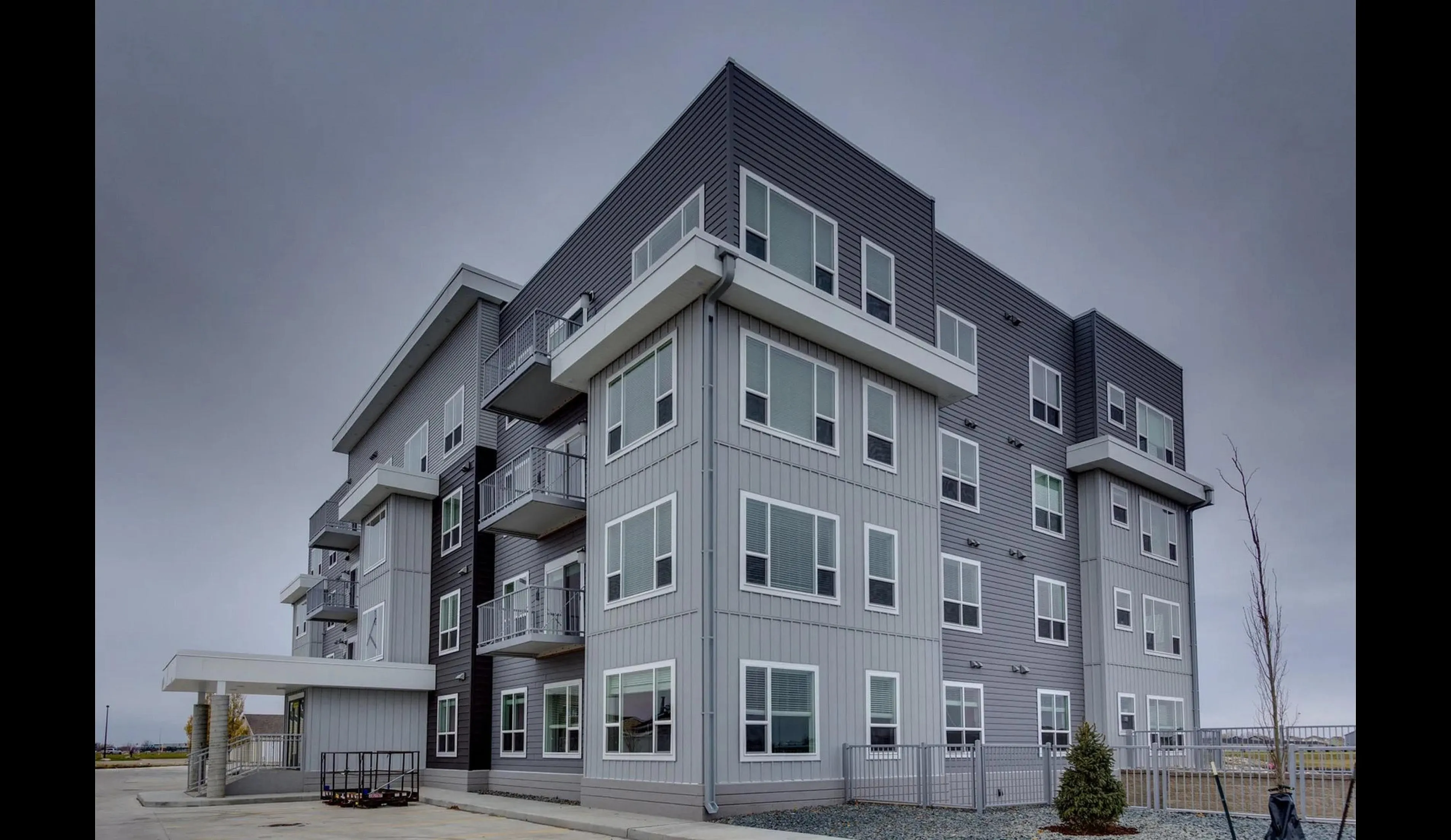 Edition apartment building exterior in Moorhead, MN