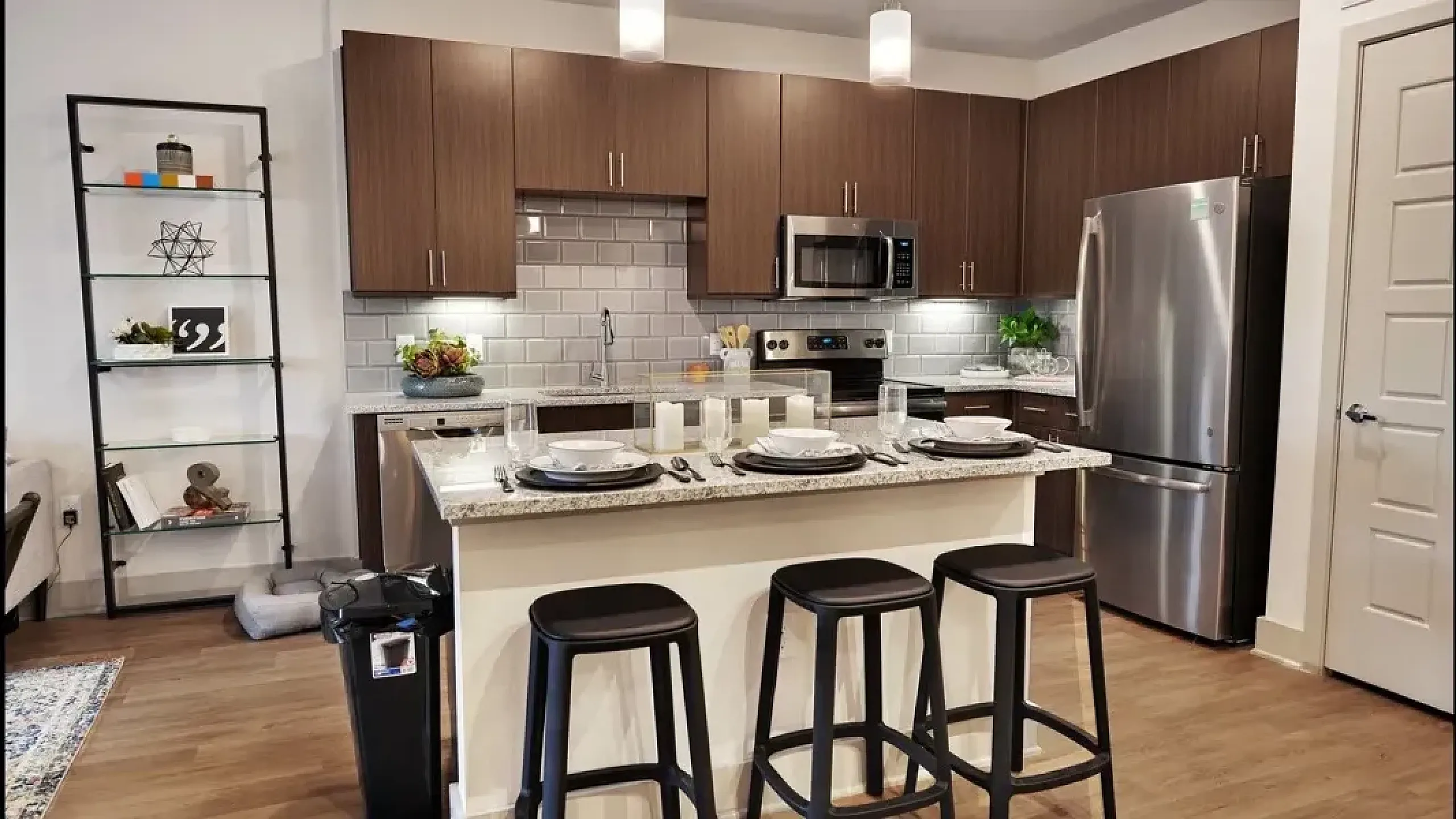 Unit Kitchen