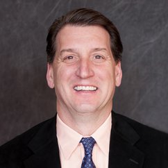 Chris Rachuba Headshot