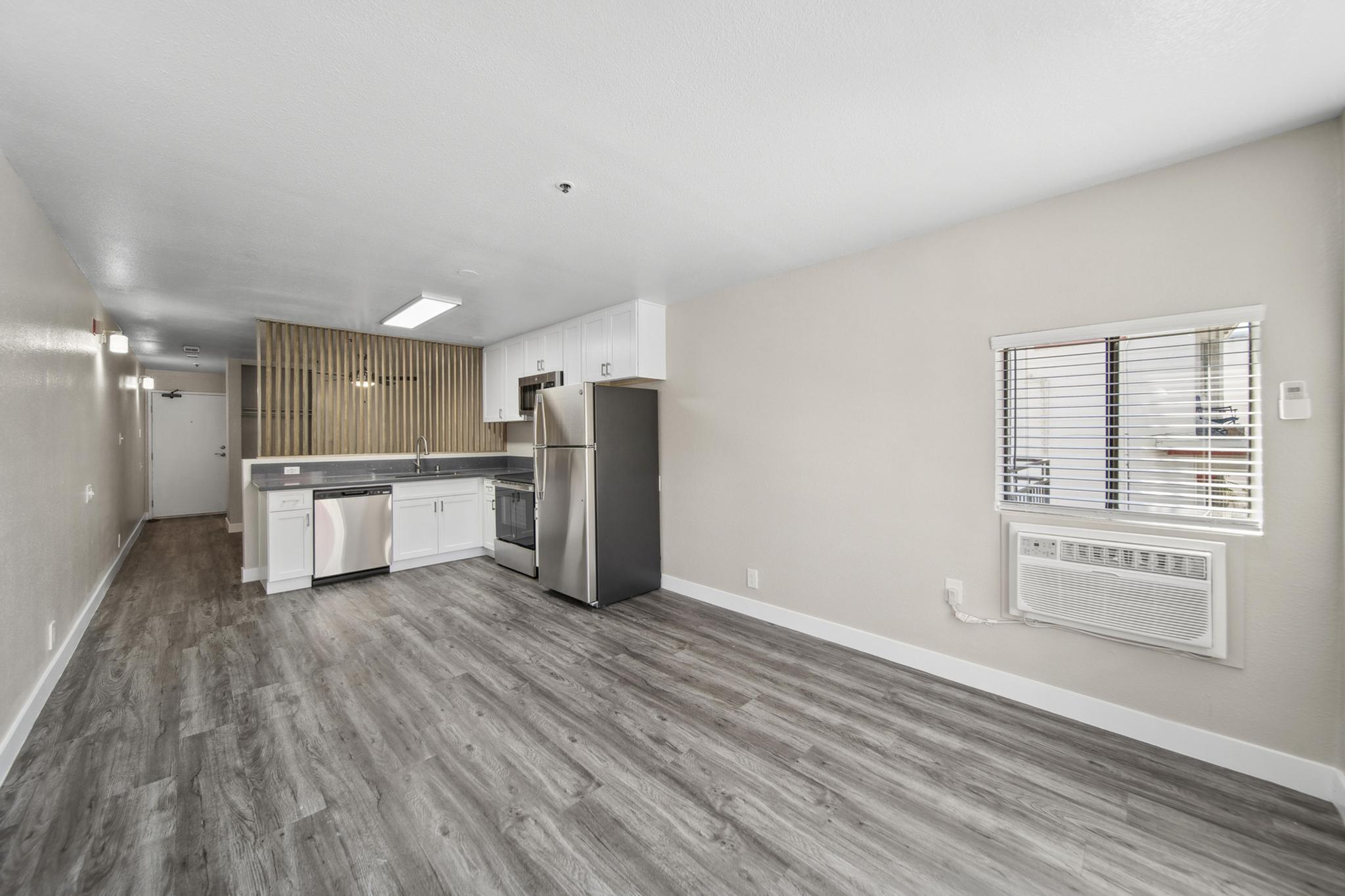 Studio Unit