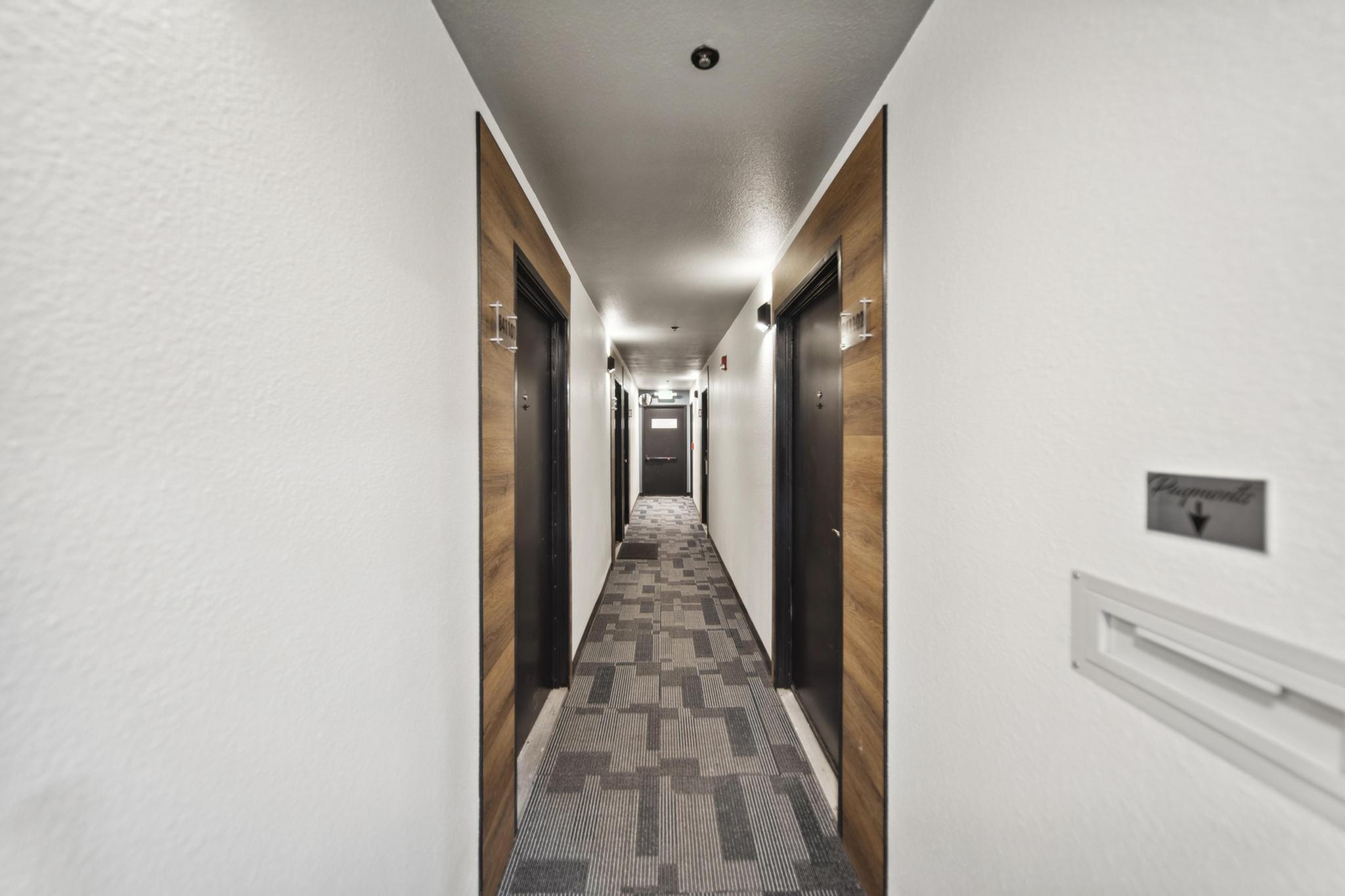 Front Door Entry 837 Building