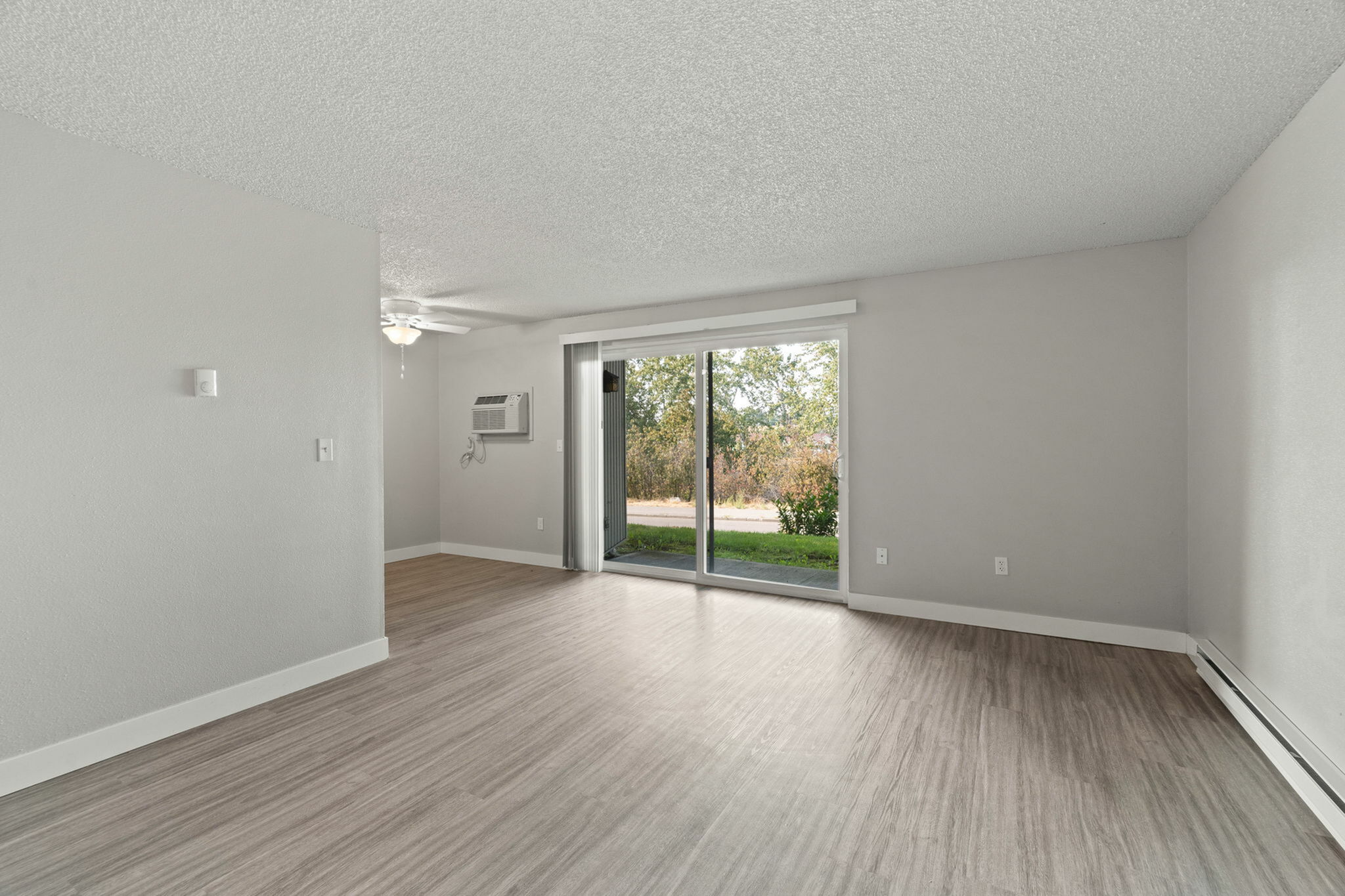 Image of Balcony / Patio for Riverton Terrace