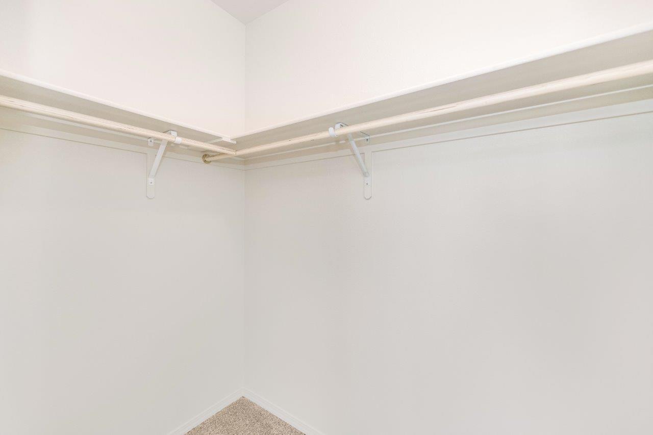 Image of Large Closets for Willow Creek Apartments