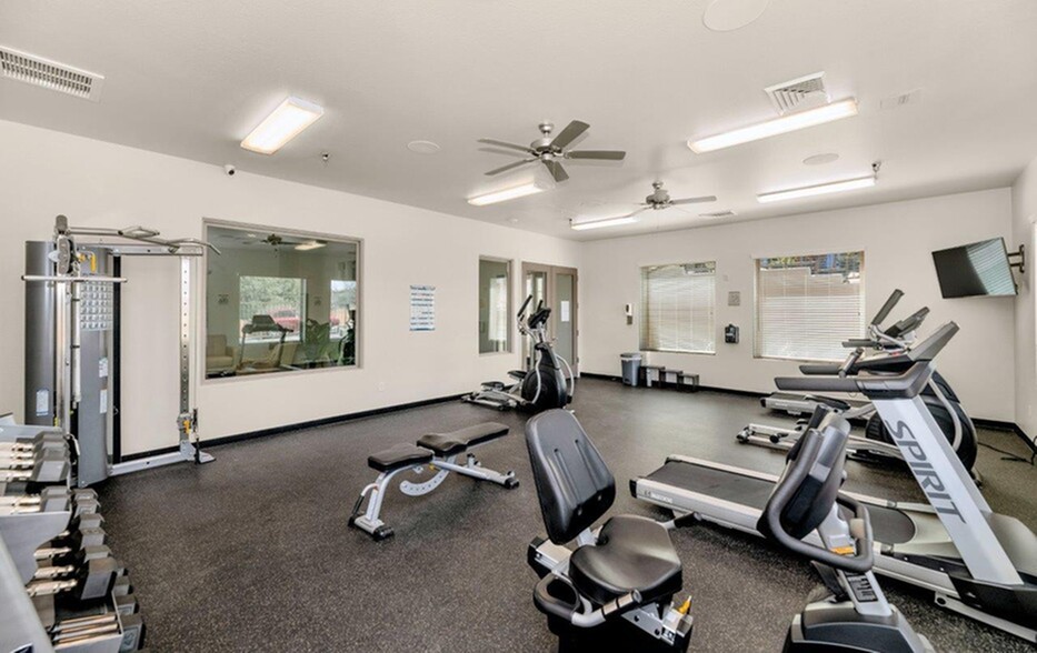 Image of Fitness Center for Willow Creek Apartments