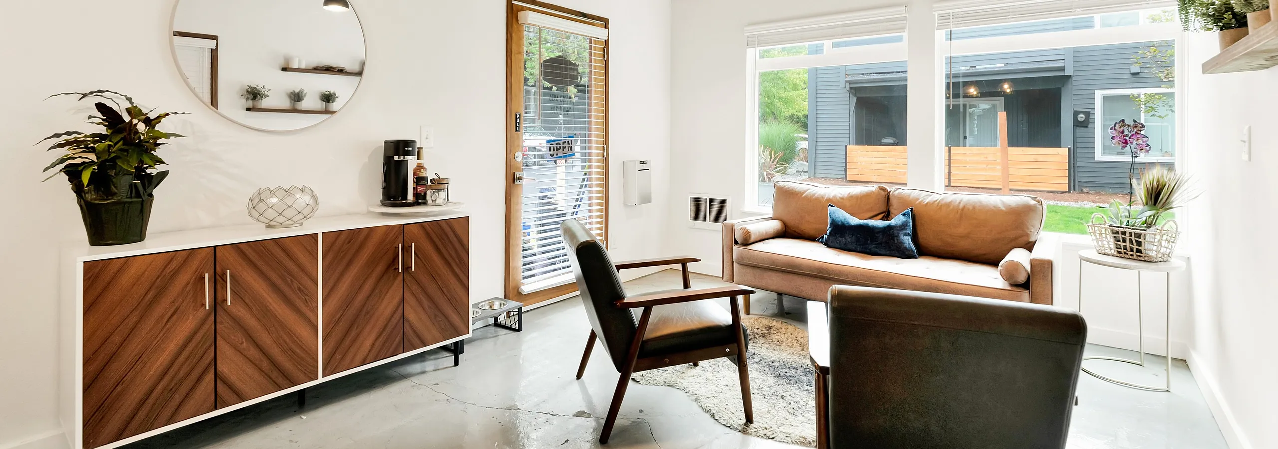 Leasing Office