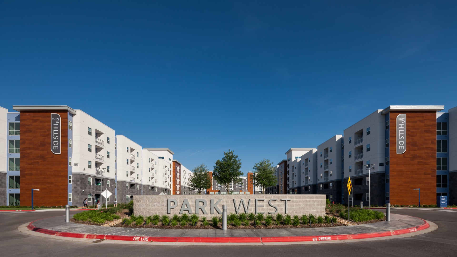 Outdoor view of apartment | Park West  | College Station Apartments