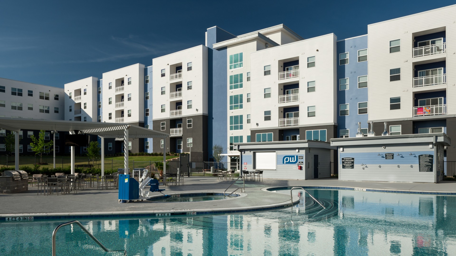 Resort Style Pool | Park West  | College Station Apartments