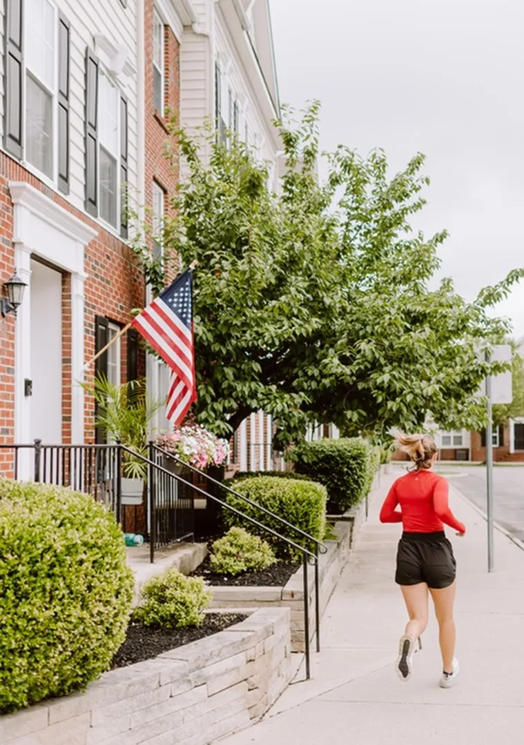 Outdoor Space | |  LC Gahanna | Gahanna Apartments