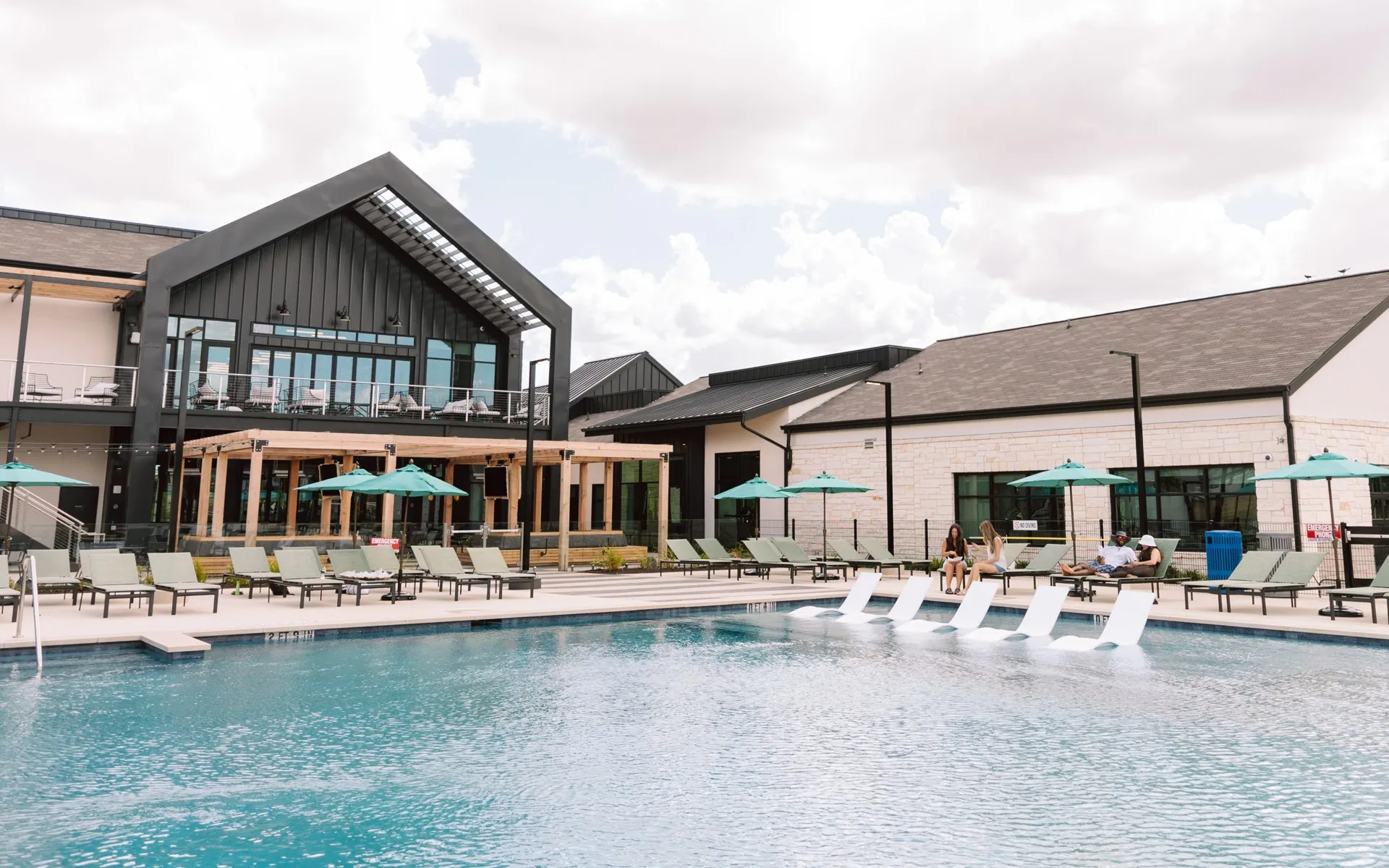 LC Pflugerville Apartments In Pflugerville, TX