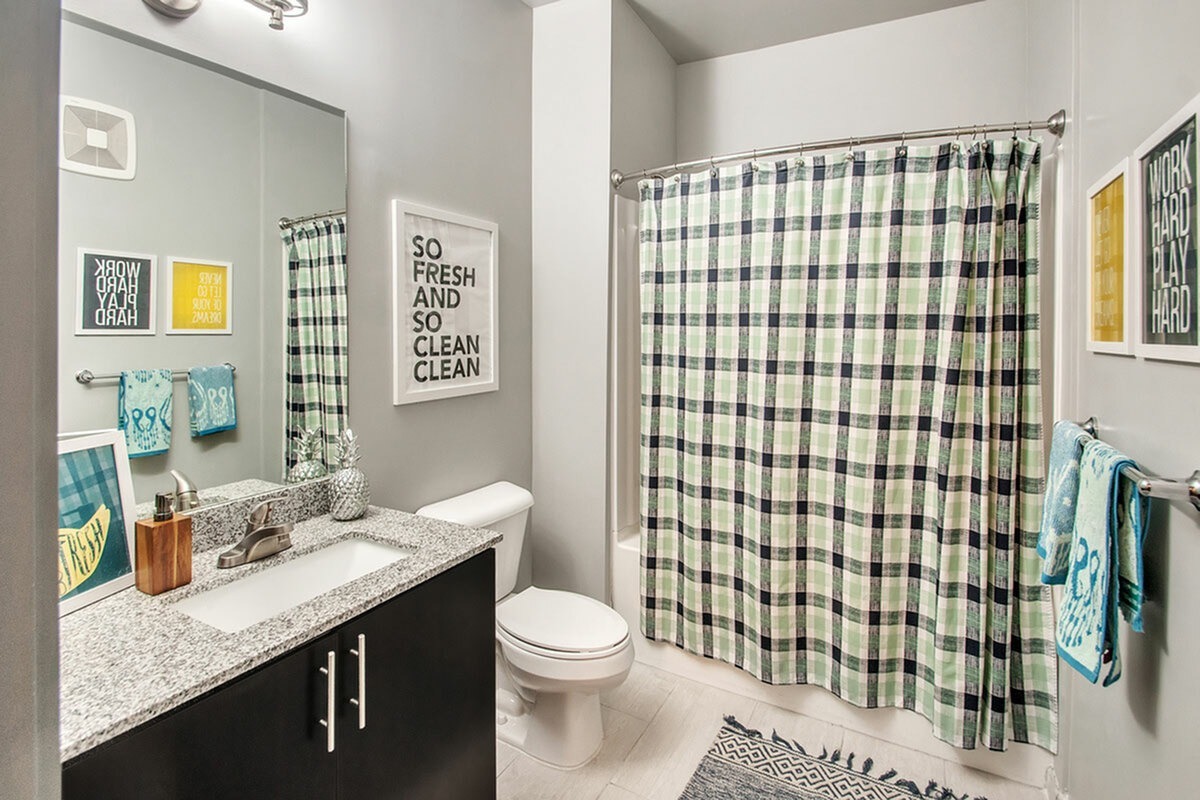 Photos | Oktiv | Apartments in Tallahassee, FL