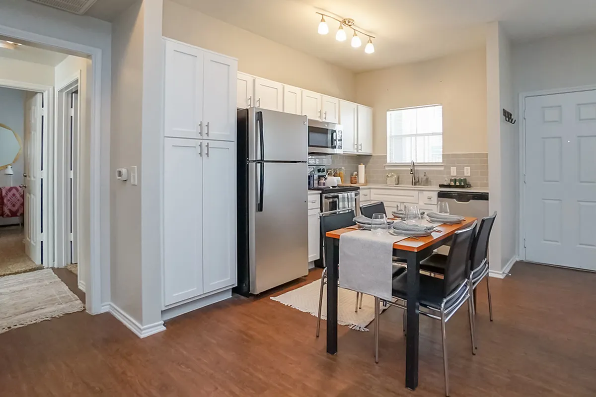 1048 - 4x2 Kitchen