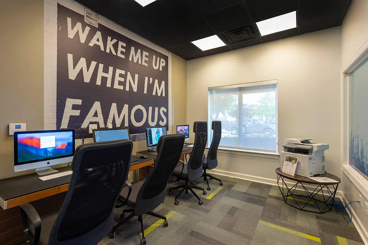 Community Business Center | Uncw Off Campus Housing | Aspire 349