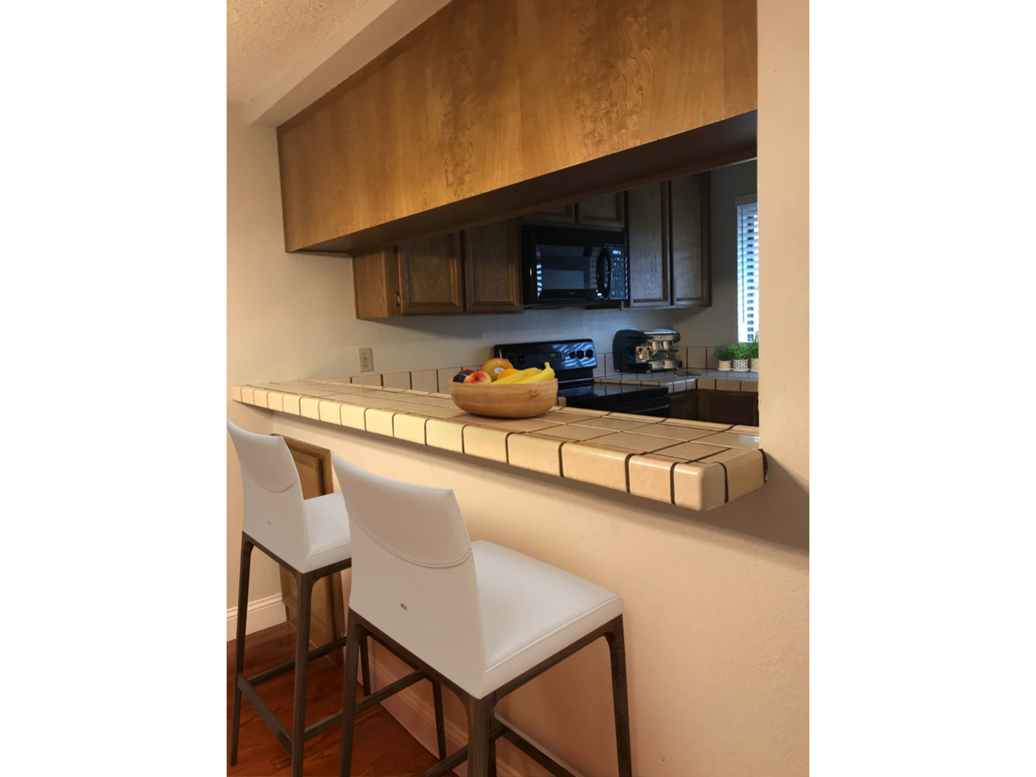 Kitchen/Bar