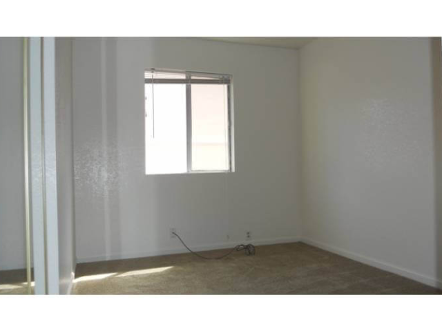 2201 Bedroom