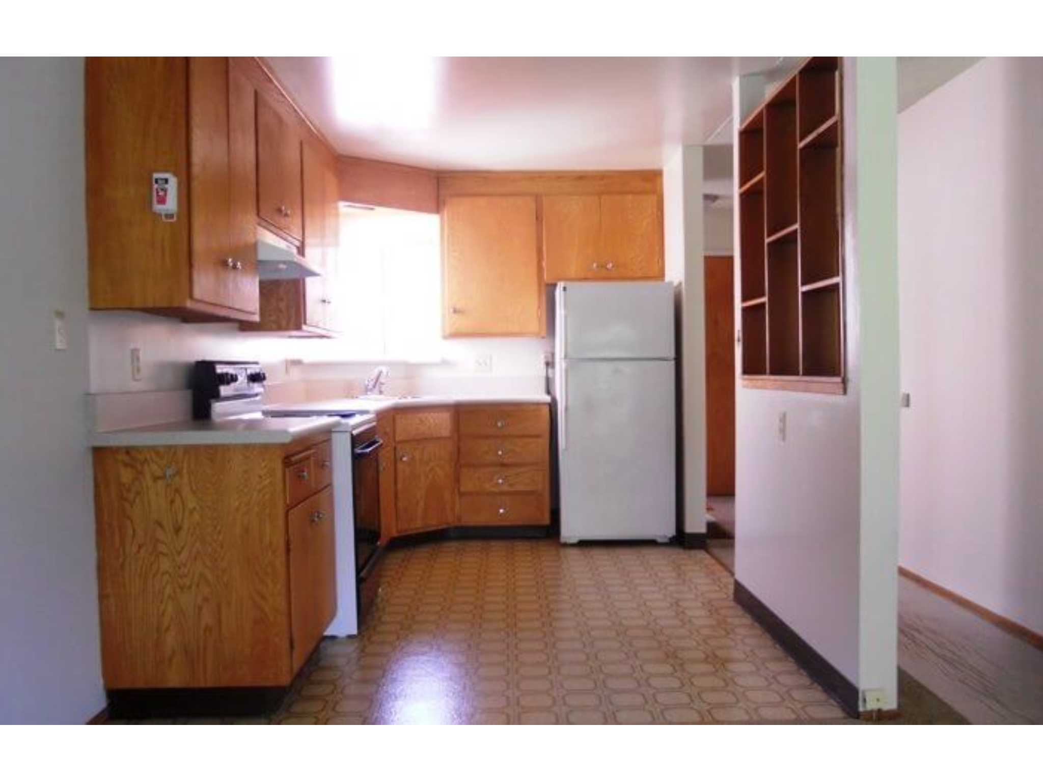 624 Juana - Kitchen