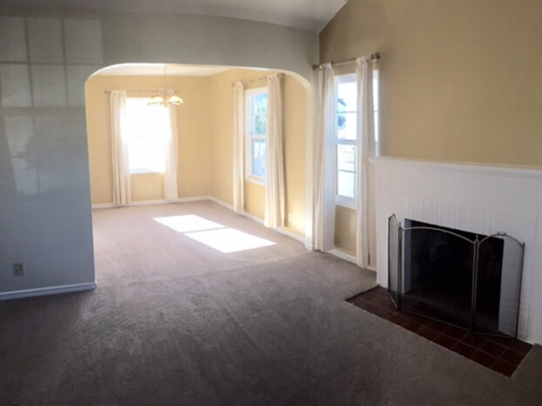 231 Lexington - Dining Room