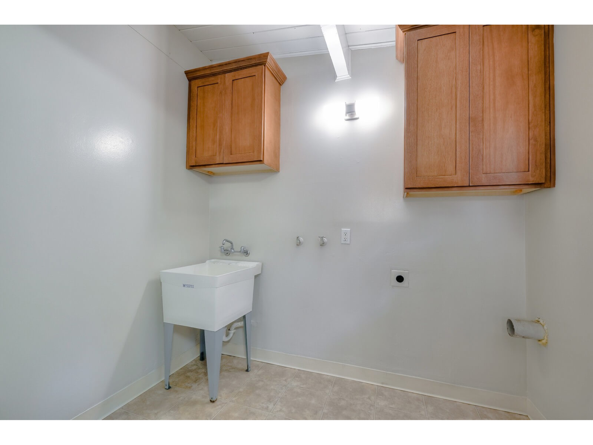 40928 High St.