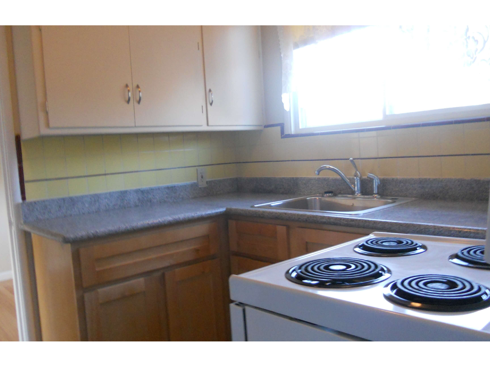 1490 Bancroft Ave.