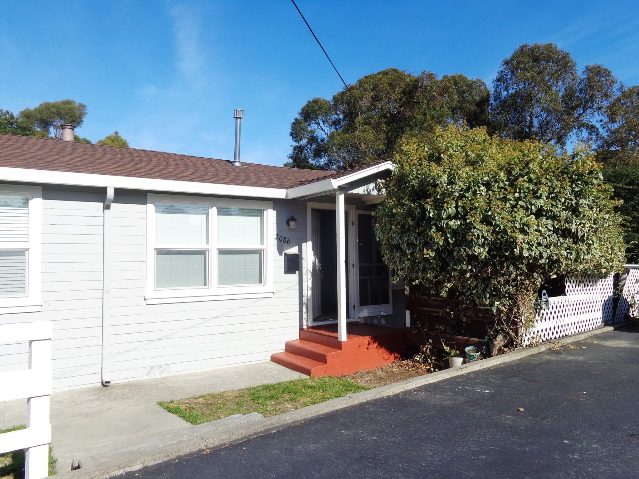 2086 E. St.