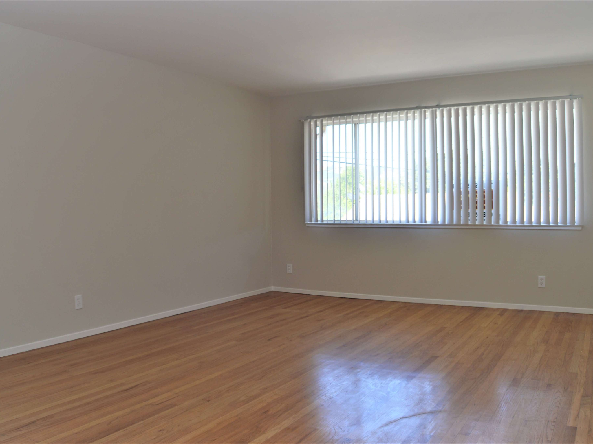 1565 Santa Maria St.