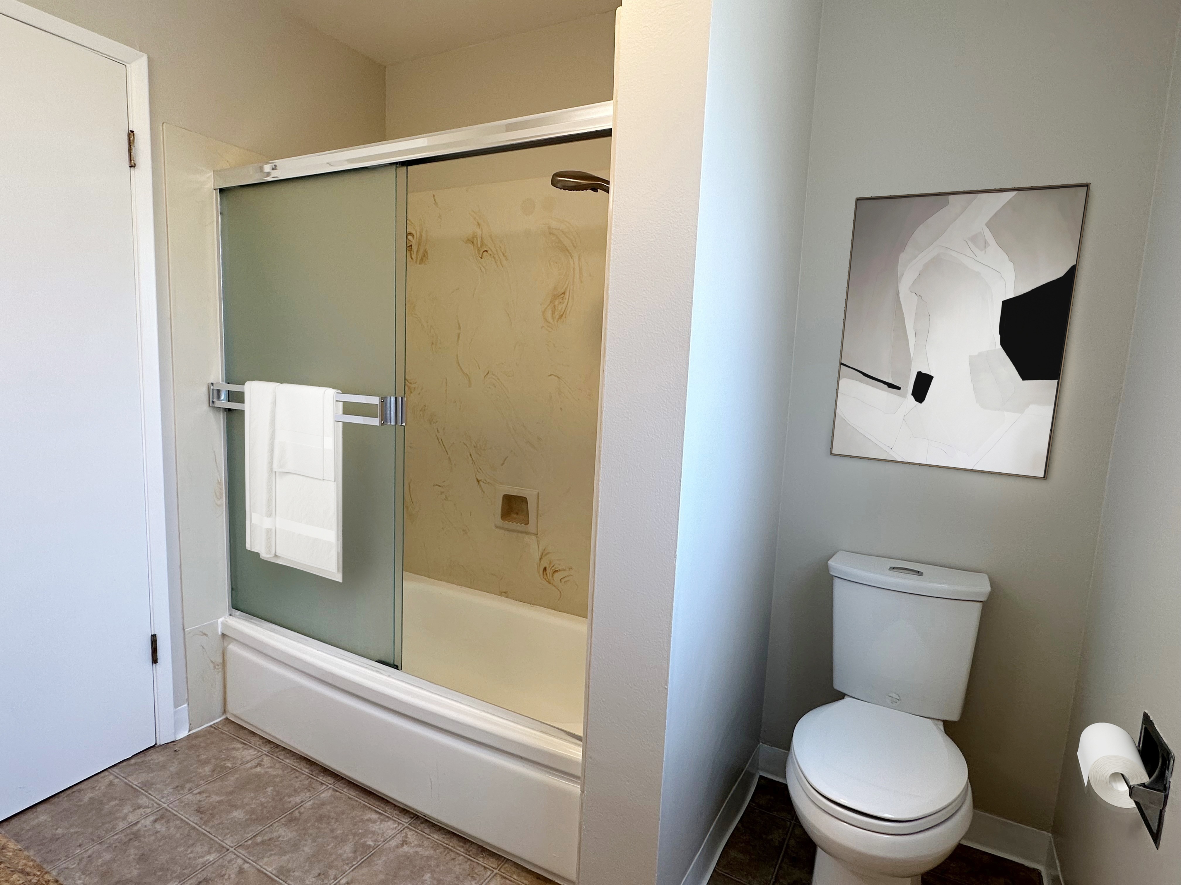 Unit 10 Bathroom 2