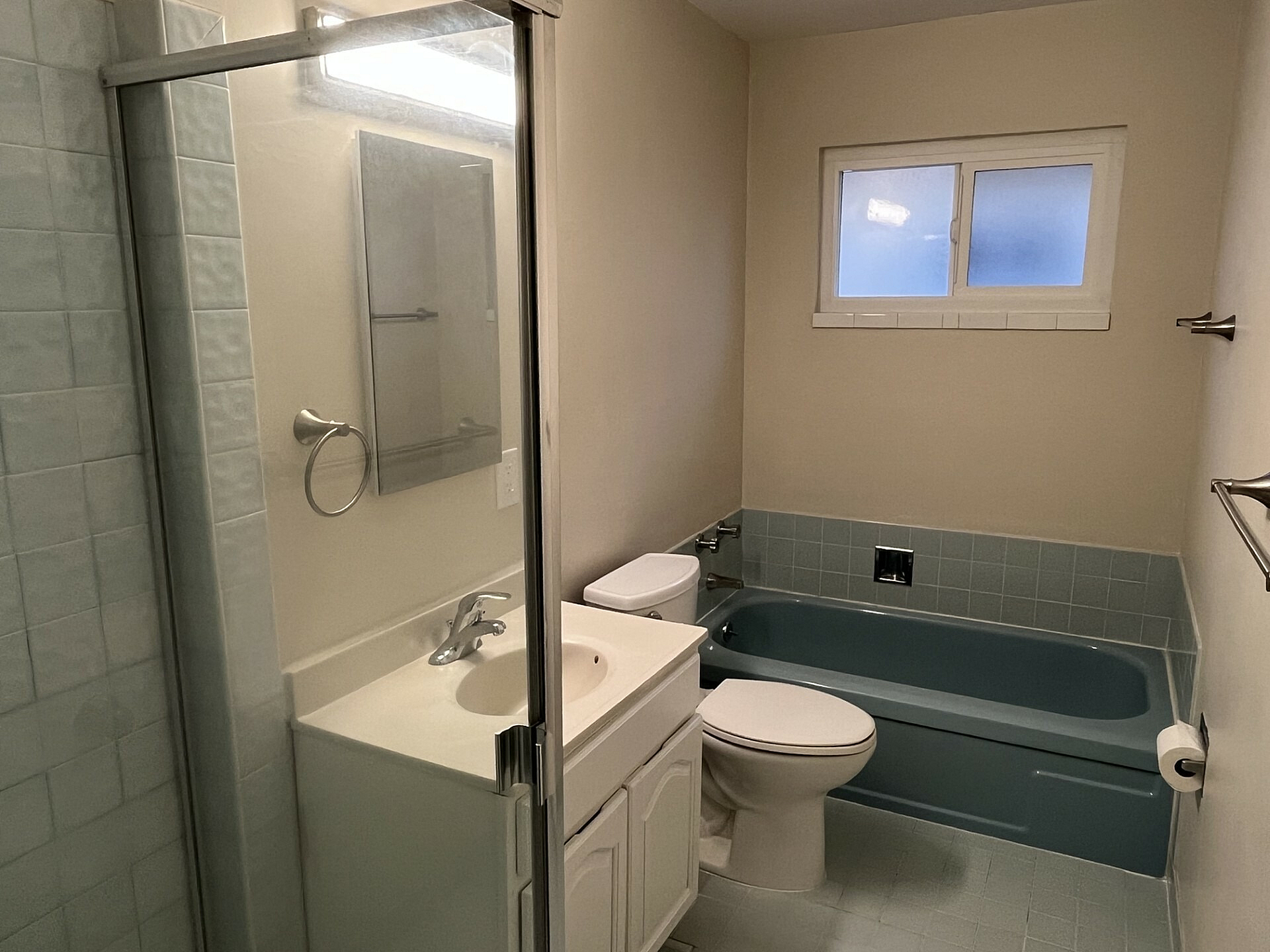 Unit C Bathroom
