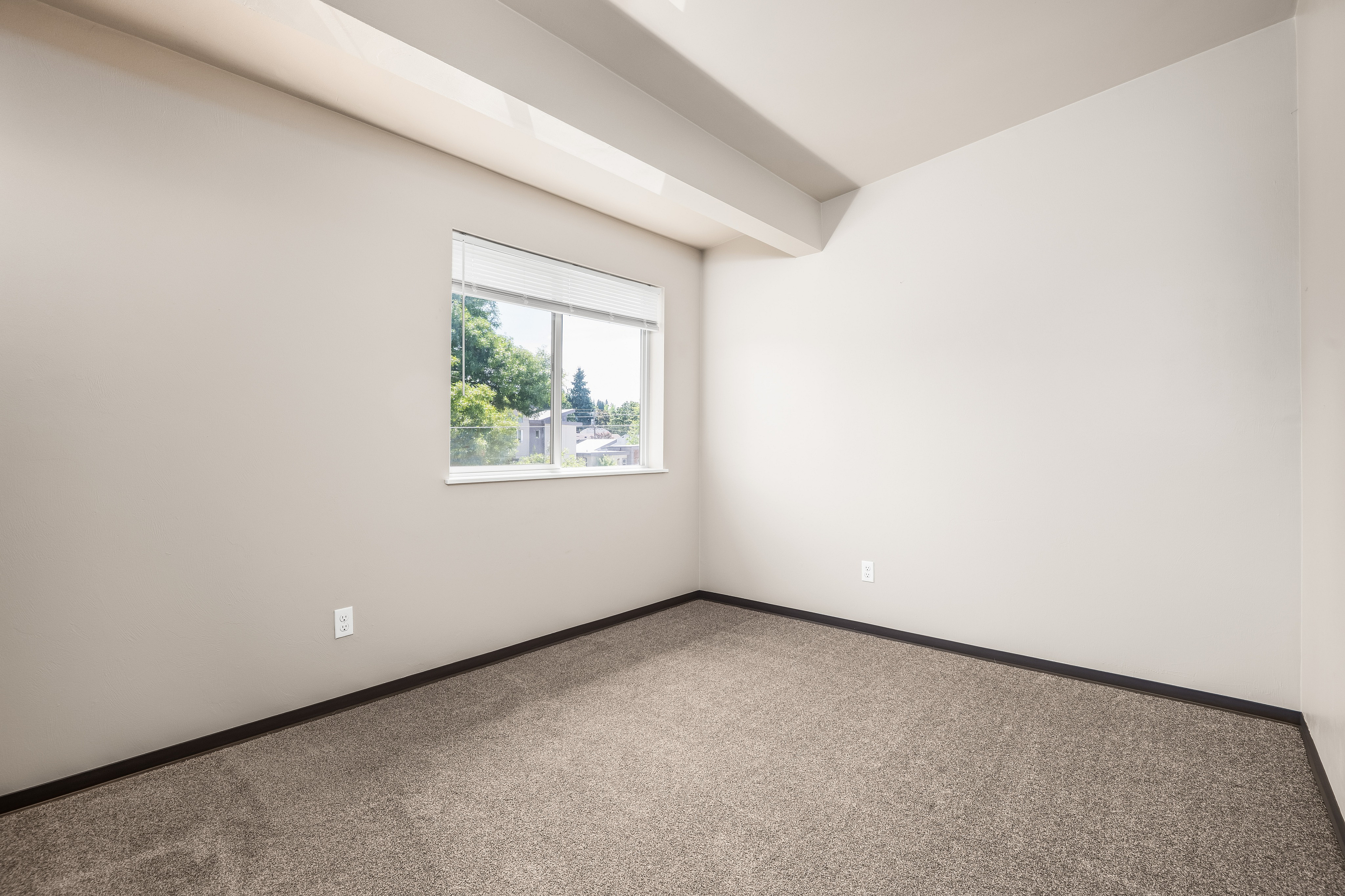 2 bedroom - Bedroom space