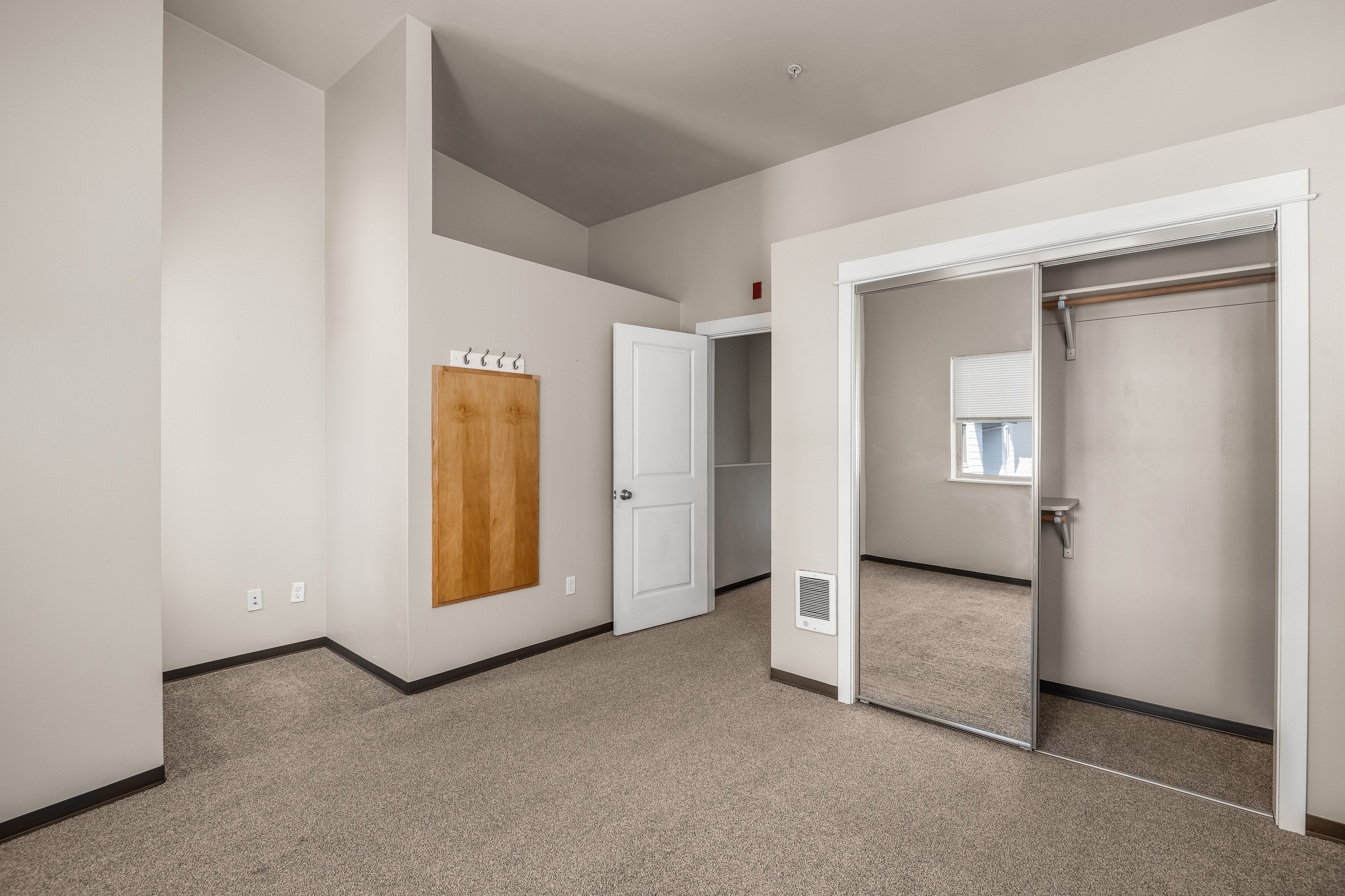 2 bedroom - Bedroom space